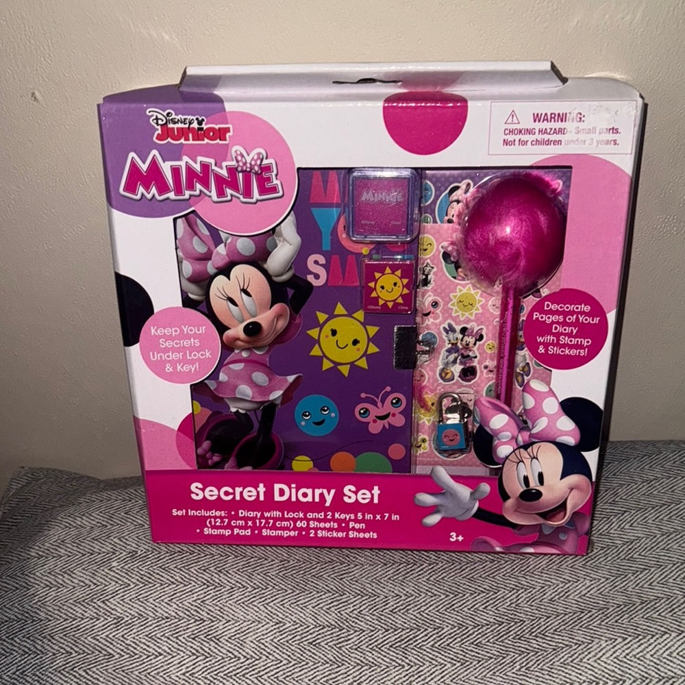 Disney Minnie Mouse Secret Diary Set - Pink and Purple